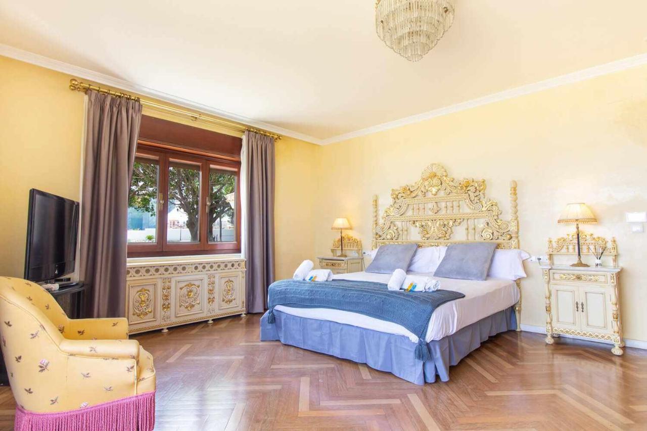 Castle Beach House Luxury Beachfront Villa Málaga Kültér fotó